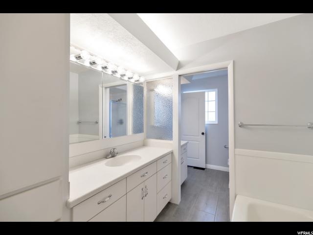 726 E 1900 S, Bountiful, UT 84010 — photo 12