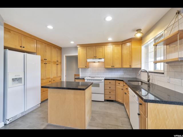 726 E 1900 S, Bountiful, UT 84010 — photo 6