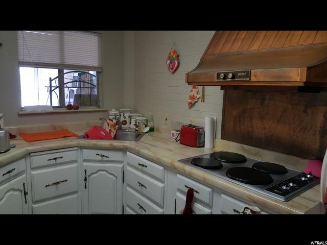 40 S State W, Fairview, UT 84629 — photo 2