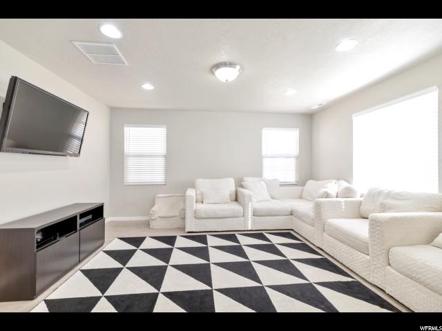 720 W Chase Ln N, Centerville, UT 84014 — photo 9
