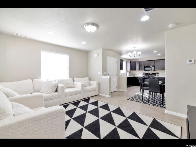 720 W Chase Ln N, Centerville, UT 84014 — photo 10