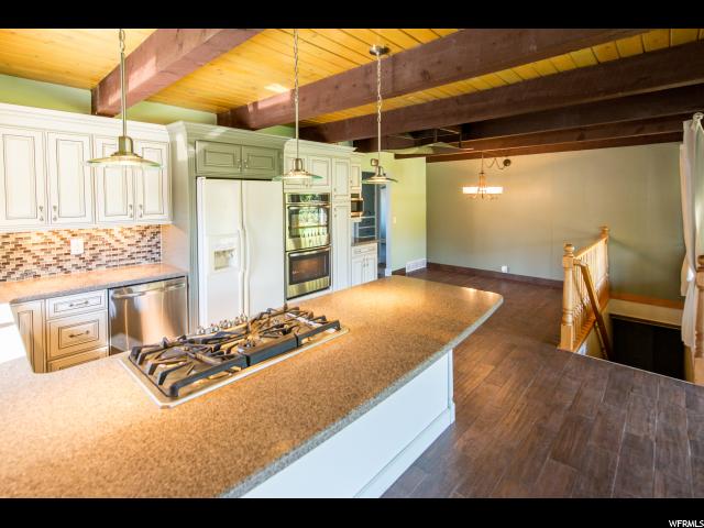 8811 S 1645 E, Sandy, UT 84093 — photo 8