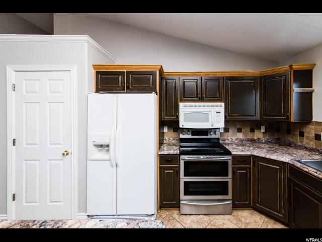 555 E 2050 N, North Logan, UT 84341 — photo 9