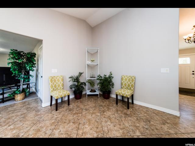 555 E 2050 N, North Logan, UT 84341 — photo 10