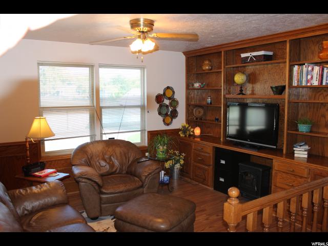 5421 S 2775 W, Roy, UT 84067 — photo 8