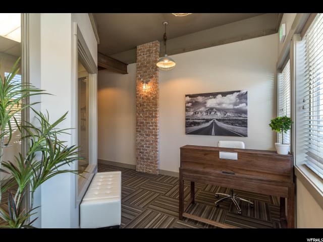 952 S Main #B2, Layton, UT 84041 — photo 3