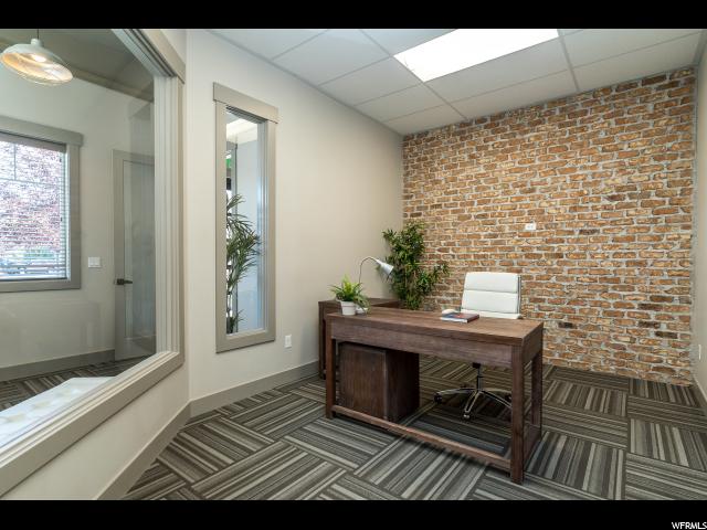 952 S Main #B2, Layton, UT 84041 — photo 5