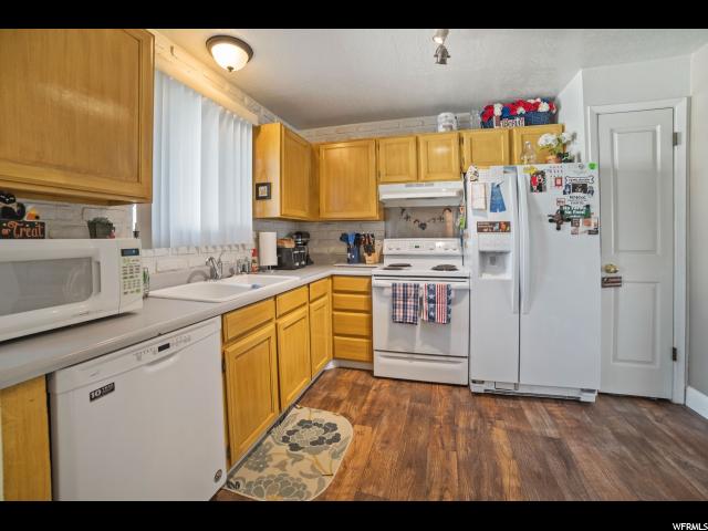 9441 S 250 E, Sandy, UT 84070 — photo 2