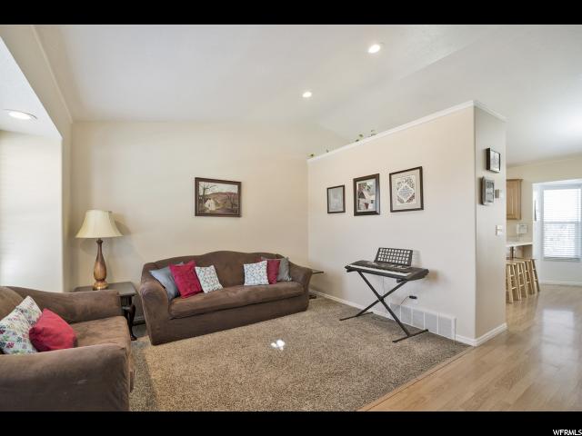 1854 N 75 E, Layton, UT 84041 — photo 9