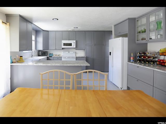 1981 E 6075 S, Uintah, UT 84403 — photo 8