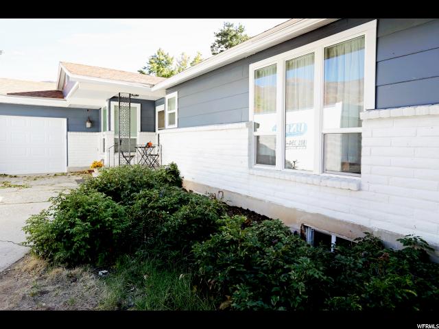 1981 E 6075 S, Uintah, UT 84403 — photo 2