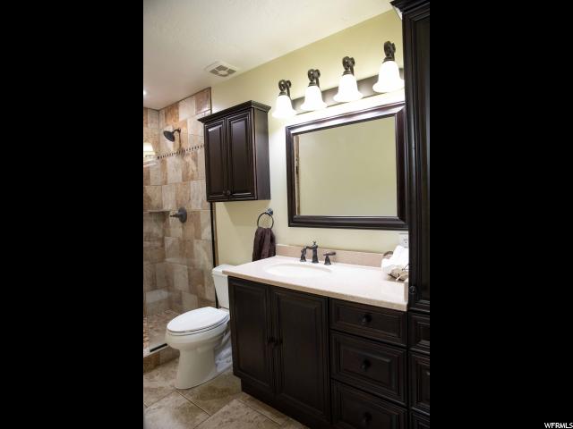 2421 N 2350 E, Layton, UT 84040 — photo 8