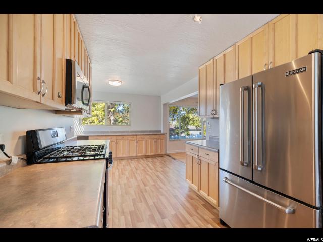 386 N 800 E, Bountiful, UT 84010 — photo 10