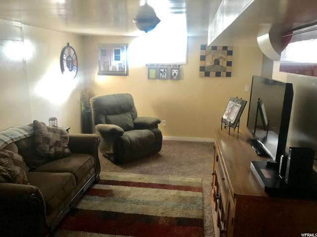 5863 S 2625 W, Roy, UT 84067 — photo 7