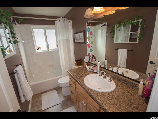 989 N 375 W, Logan, UT 84321 — photo 8