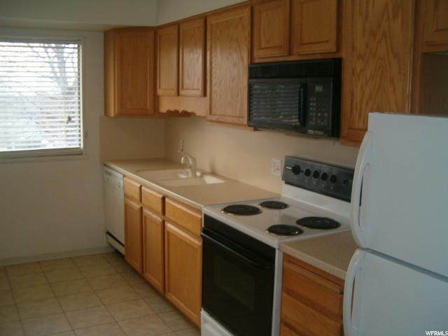 435 S Robins, Ogden, UT 84404 — photo 3