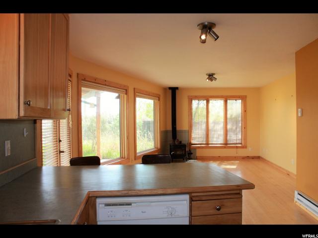 40 E 200 N, Torrey, UT 84775 — photo 5