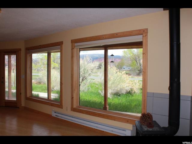 40 E 200 N, Torrey, UT 84775 — photo 6