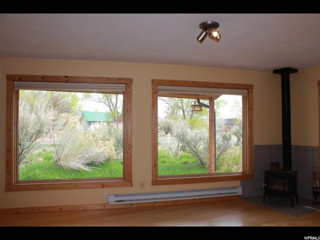 40 E 200 N, Torrey, UT 84775 — photo 12