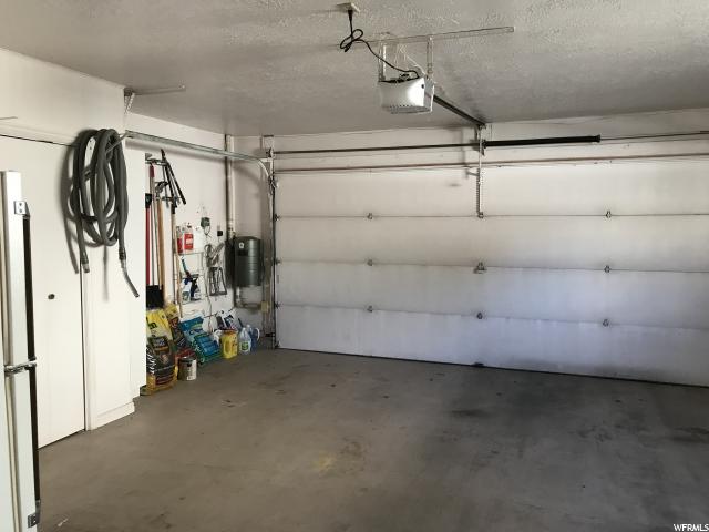 5522 S 2150 W, Roy, UT 84067 — photo 8
