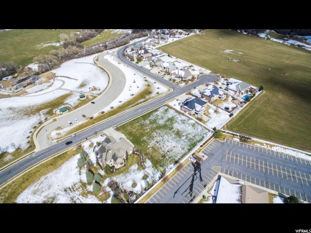 939 E 2375 N, North Ogden, UT 84414 — photo 2