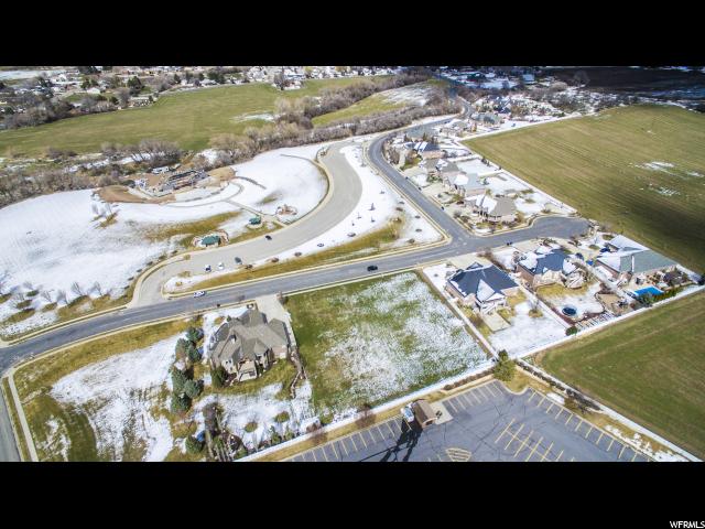 939 E 2375 N, North Ogden, UT 84414 — photo 3