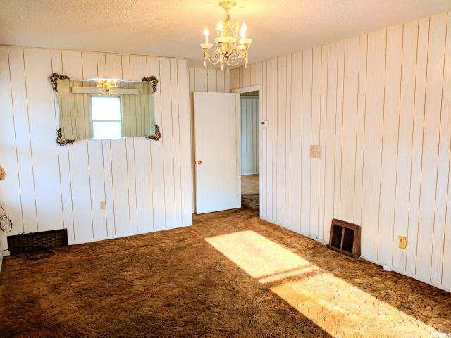 181 N Lakeview Dr E, Clearfield, UT 84015 — photo 3