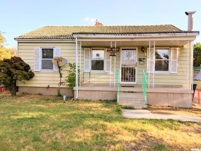 181 N Lakeview Dr E, Clearfield, UT 84015 — photo 2