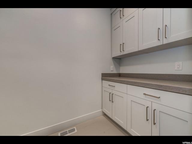 2027 E Pepper View Cir, Sandy, UT 84092 — photo 2