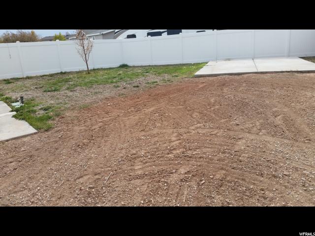 2563 E 4865 S, Naples, UT 84078 — photo 5