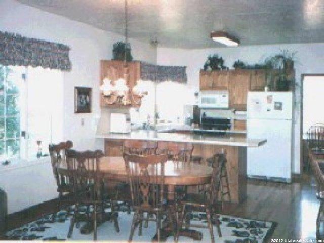 242 Eastridge Ln, Logan, UT 84321 — photo 3
