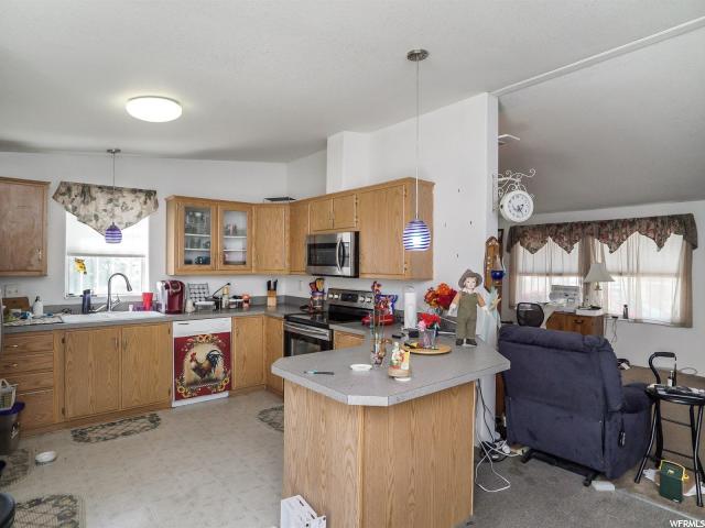 110 N Pingree Ave, Ogden, UT 84404 — photo 9