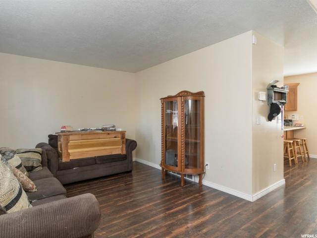 1482 N 2400 W, Clinton, UT 84015 — photo 3