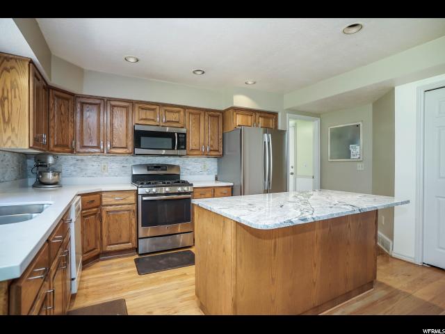 1132 N 3150 E, Layton, UT 84040 — photo 4