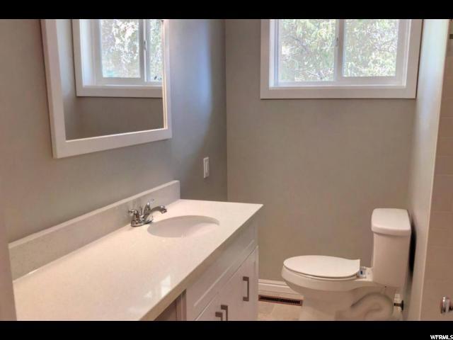 246 N Terrace Dr. E, Clearfield, UT 84015 — photo 7