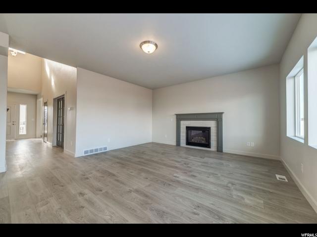 663 S Austrian Pine Dr, Layton, UT 84041 — photo 3