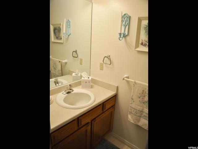 499 N 200 W #17, Bountiful, UT 84010 — photo 10