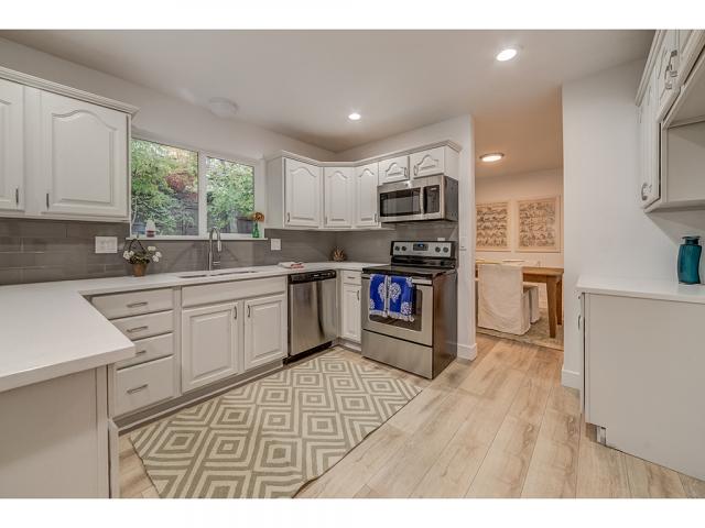 1648 E Plata, Sandy, UT 84093 — photo 7