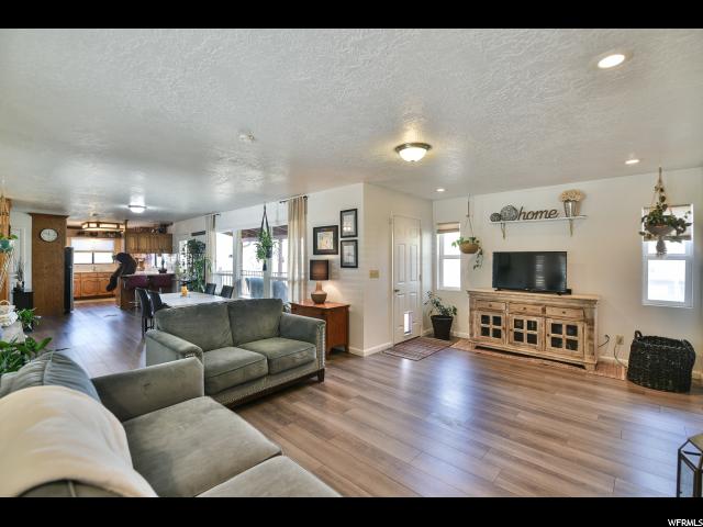 233 E 2450 S, Bountiful, UT 84010 — photo 8