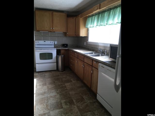 151 E 900 N, Nephi, UT 84648 — photo 5