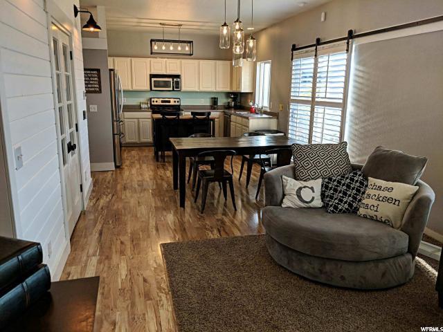 239 E Wayfield Dr, Draper, UT 84020 — photo 4