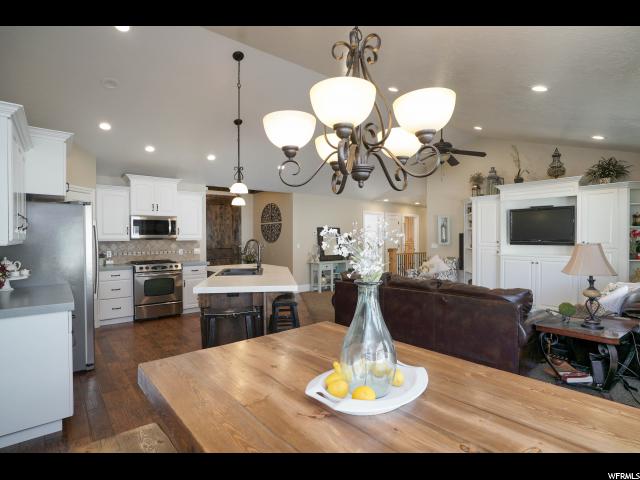 467 S Hawthorne Dr E, River Heights, UT 84321 — photo 7