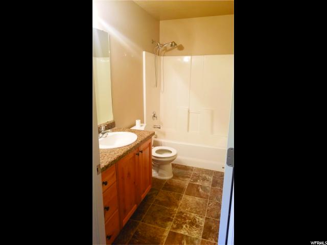 389 S 1250 E, Hyrum, UT 84319 — photo 6