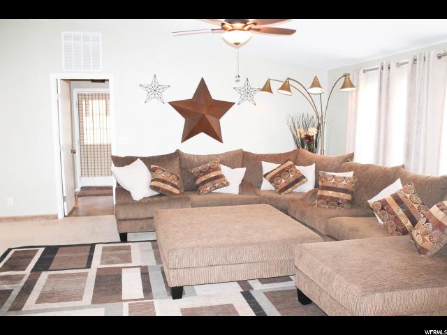 60 N Center St E, Bicknell, UT 84715 — photo 3