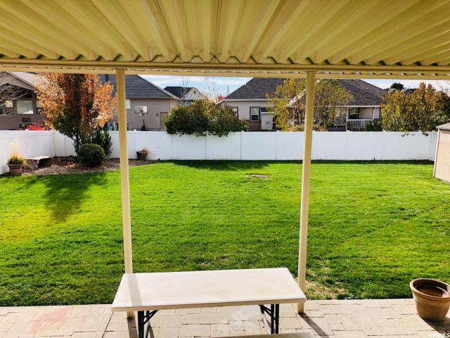933 W 2010 S, Syracuse, UT 84075 — photo 8