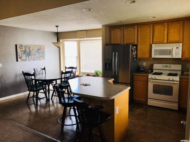 933 W 2010 S, Syracuse, UT 84075 — photo 12