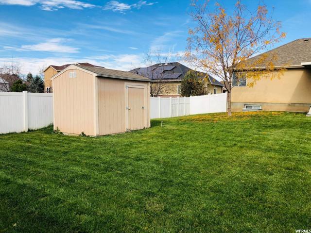 933 W 2010 S, Syracuse, UT 84075 — photo 9