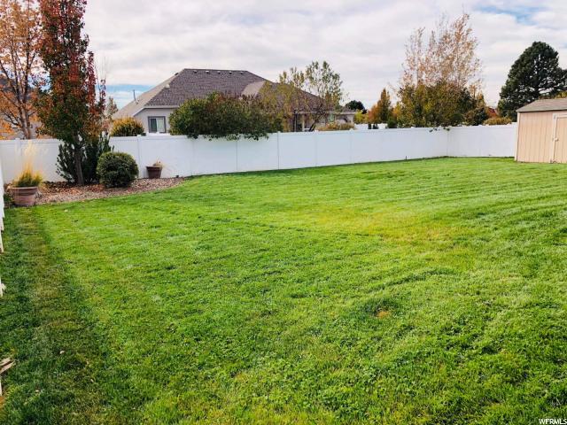 933 W 2010 S, Syracuse, UT 84075 — photo 11