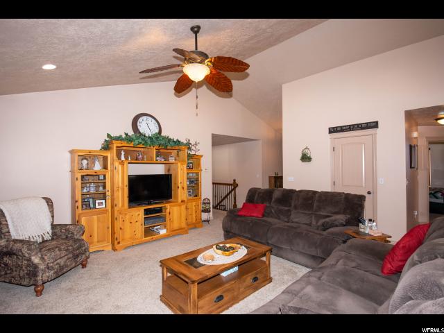 1537 E 925 S, Clearfield, UT 84015 — photo 6