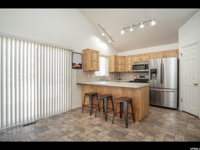 5562 S 3850 W, Roy, UT 84067 — photo 4